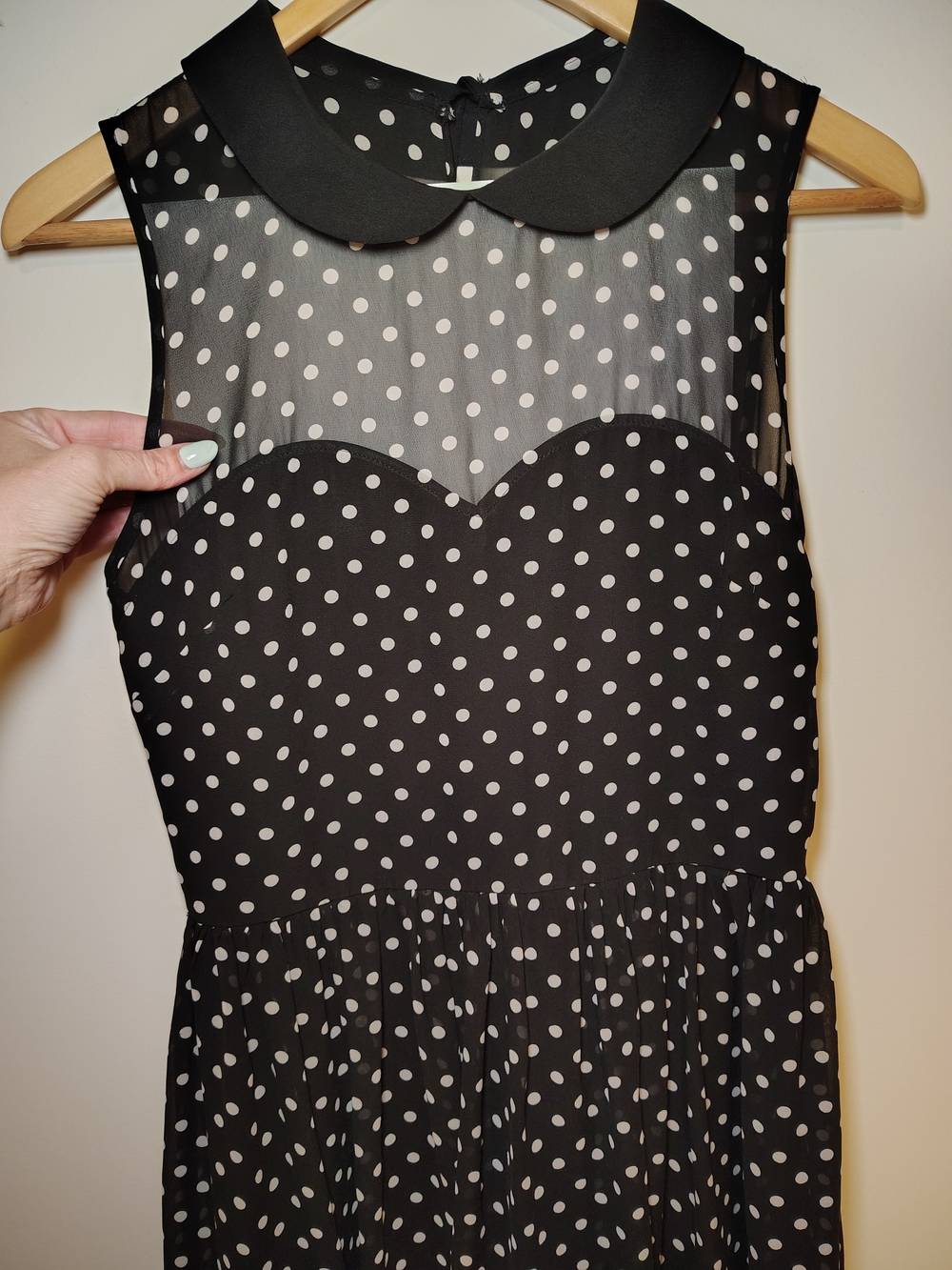 Betsey Johnson Black & White Polka Dot Pin-Up Rockabilly Inspired Dress Sz 8